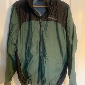 Columbia Men's Two-Tone Windbreaker